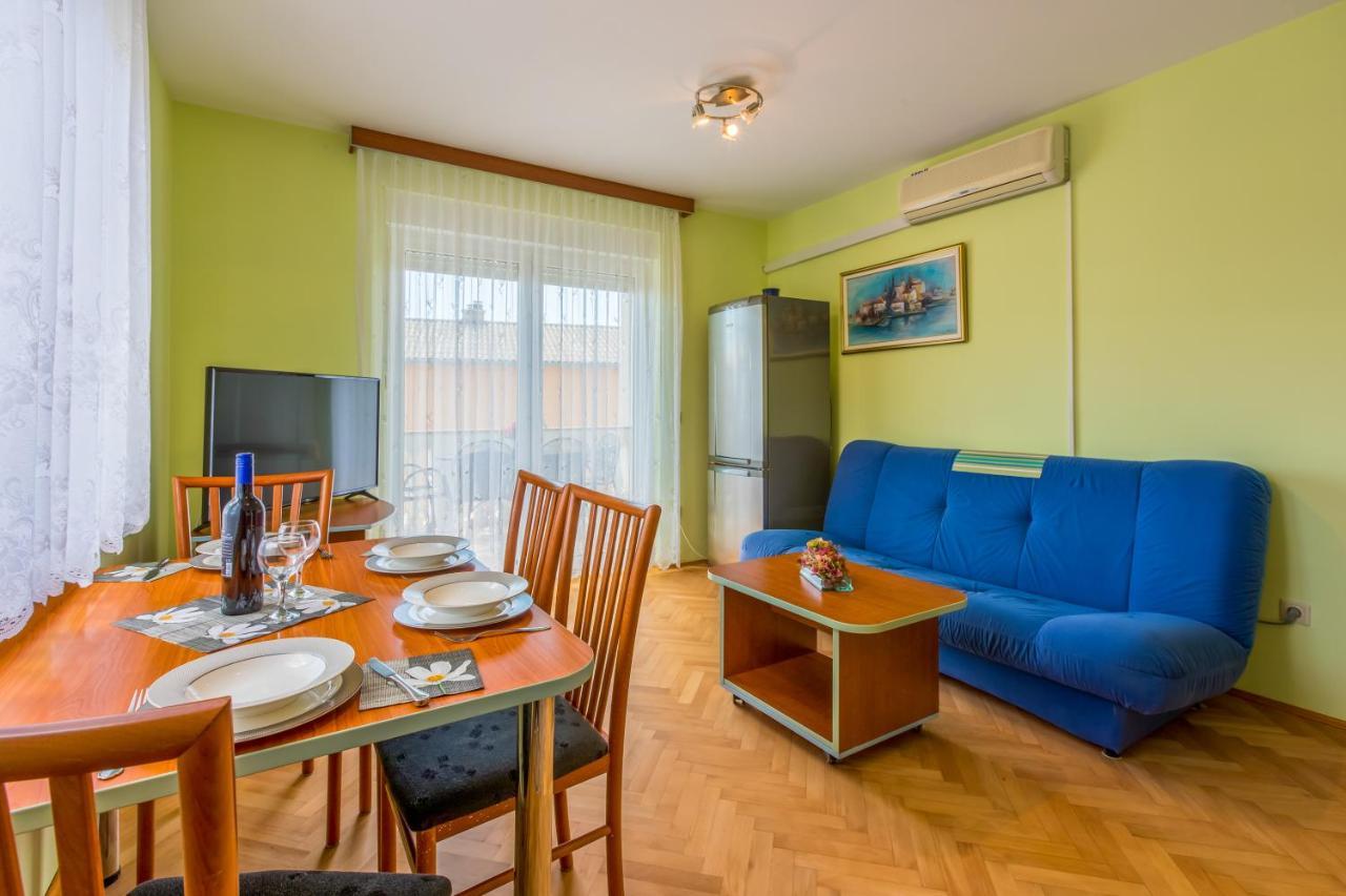 Apartmani Ilicevic Crikvenica Exterior foto